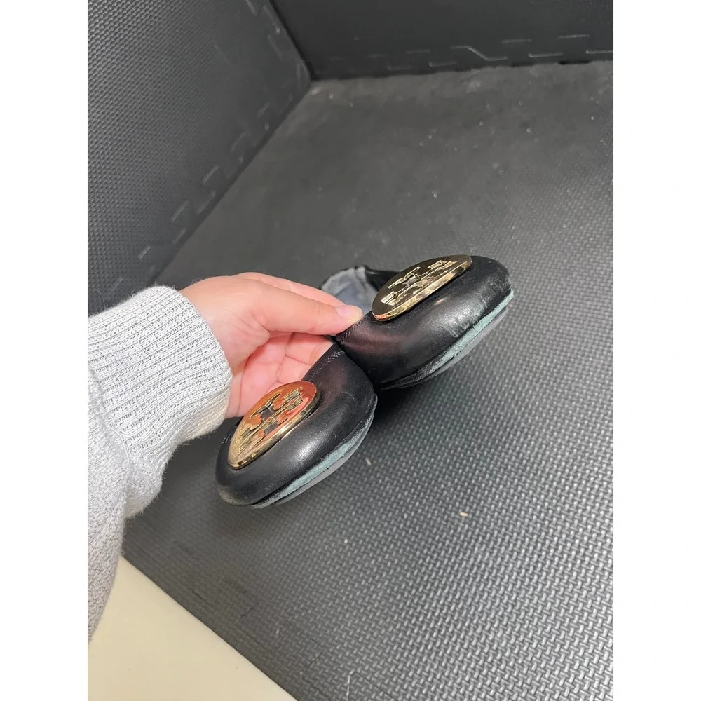 Tory Burch Minnie Travel Ballet Flats 7.5M Black‎ Gold Logo Leather Medallion